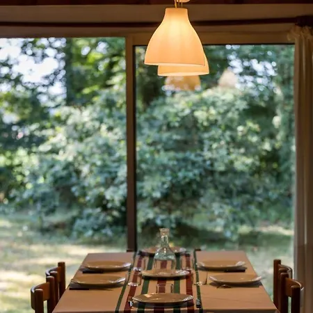 Le Tuc D'esparre Tatil Evi