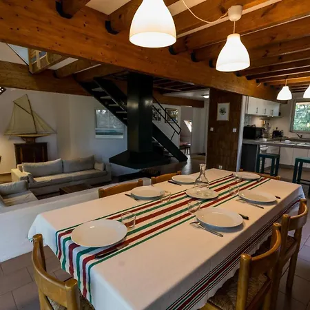 Le Tuc D'esparre Tatil Evi *
